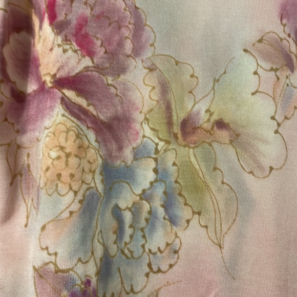 Beautiful Pink Silk Watercolor Floral Sweater by Anne Giorgio - Picture 2 of 6